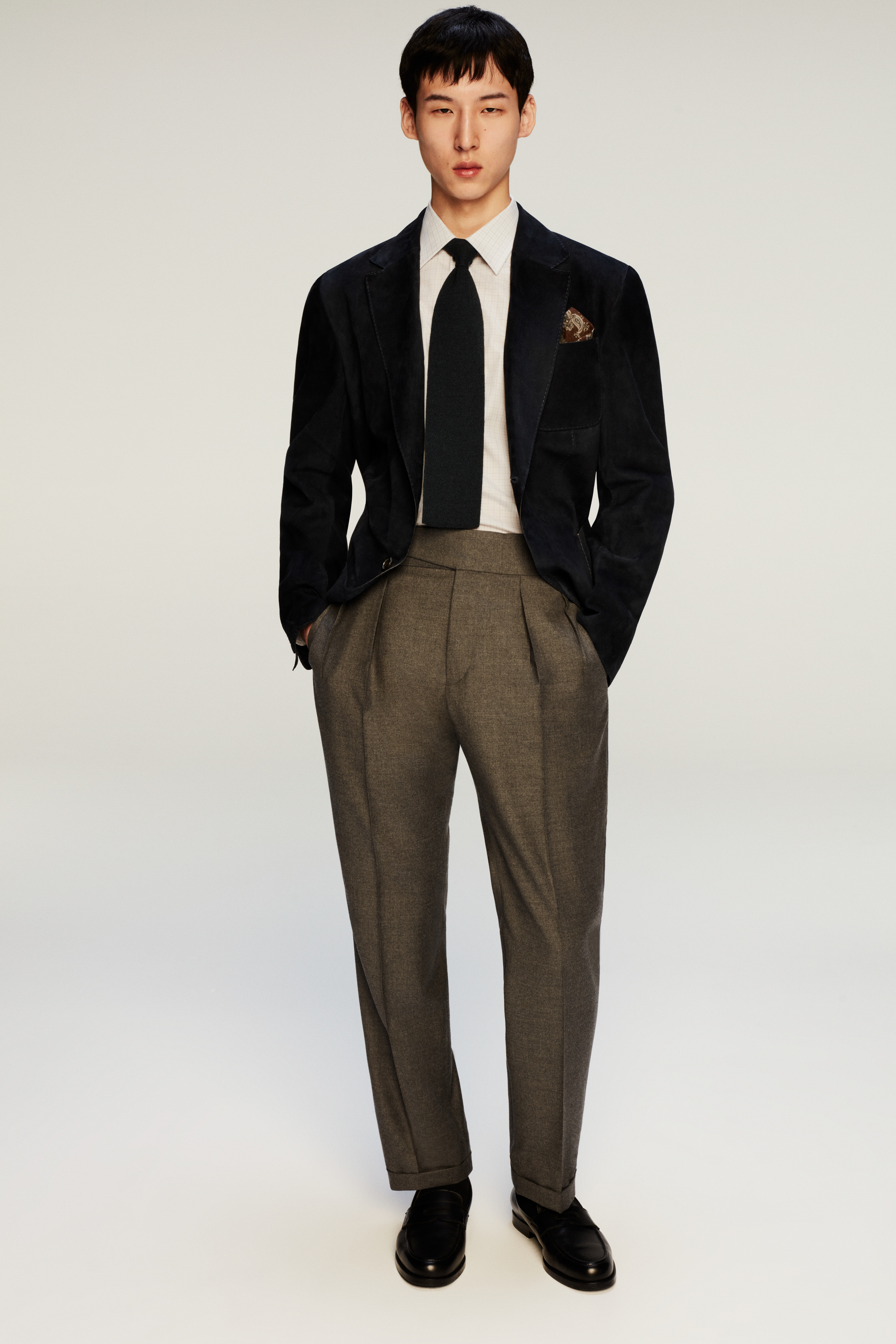 LOOK-9-1600x2400