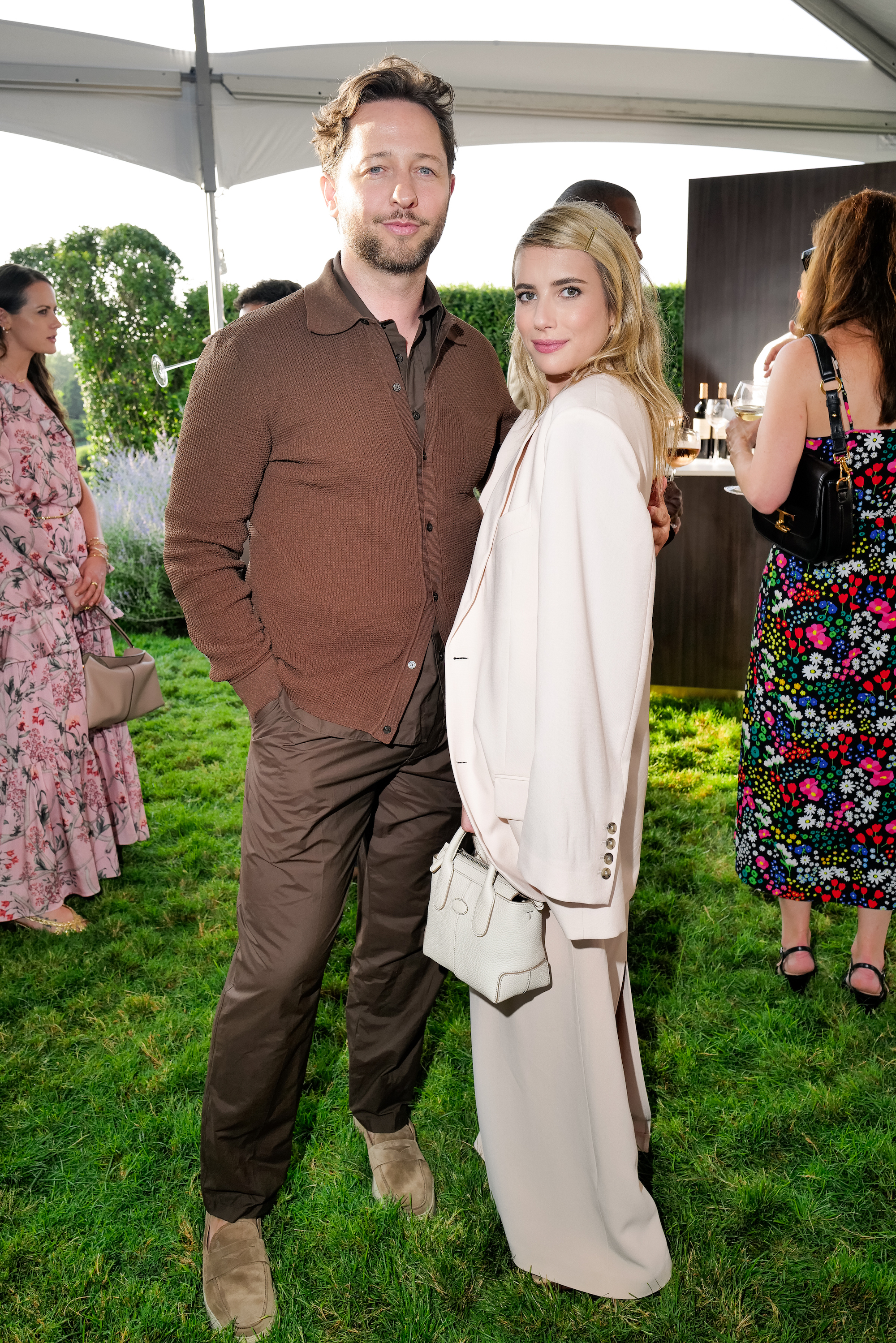 Derek-Blasberg-Emma-Roberts-1600x2398