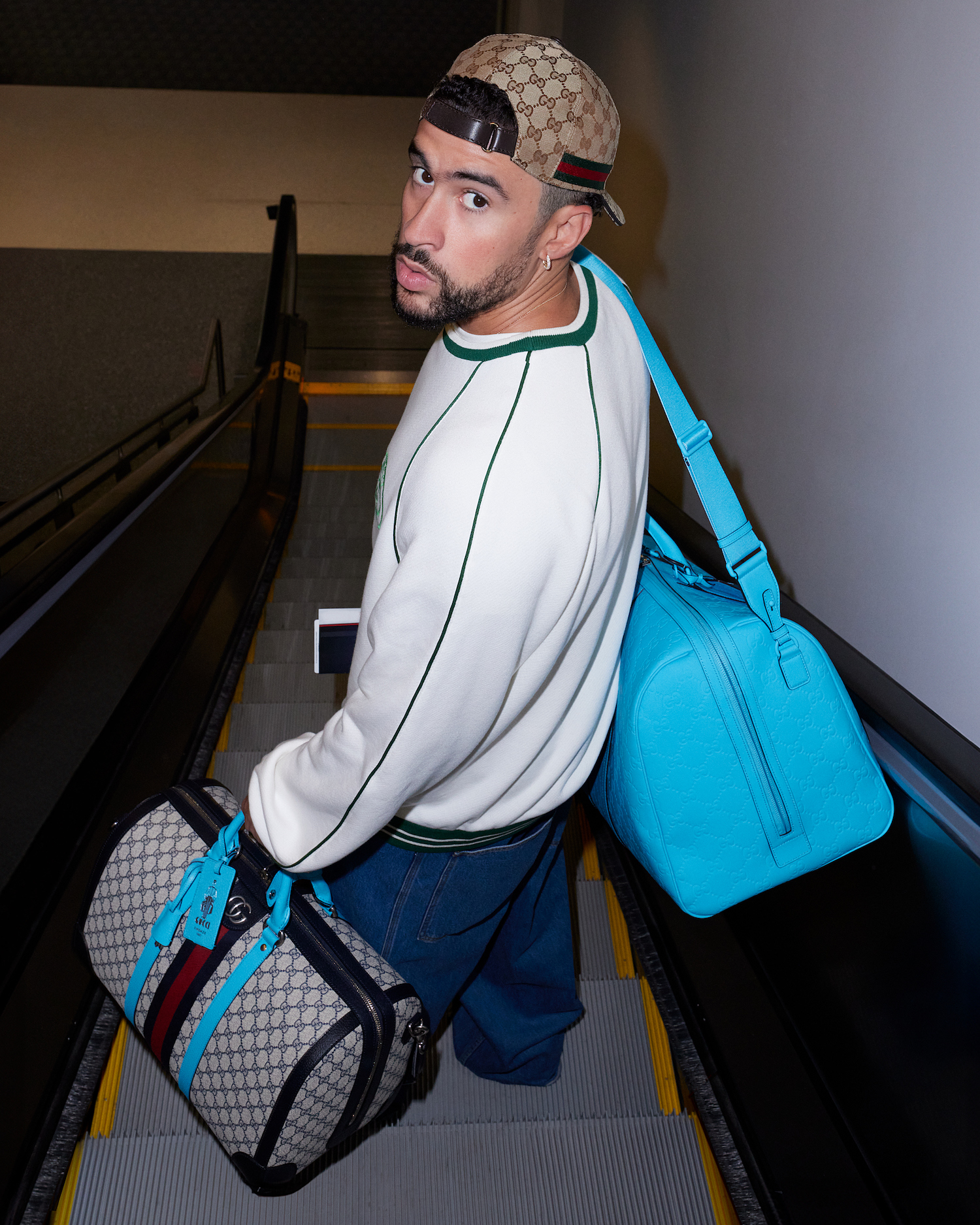 https://rainmag-assets.s3.eu-central-003.backblazeb2.com/wp-backup/2023/09/Gucci\_Valigeria\_Master-File\_Instagram\_1080x1350px\_04-1.jpg