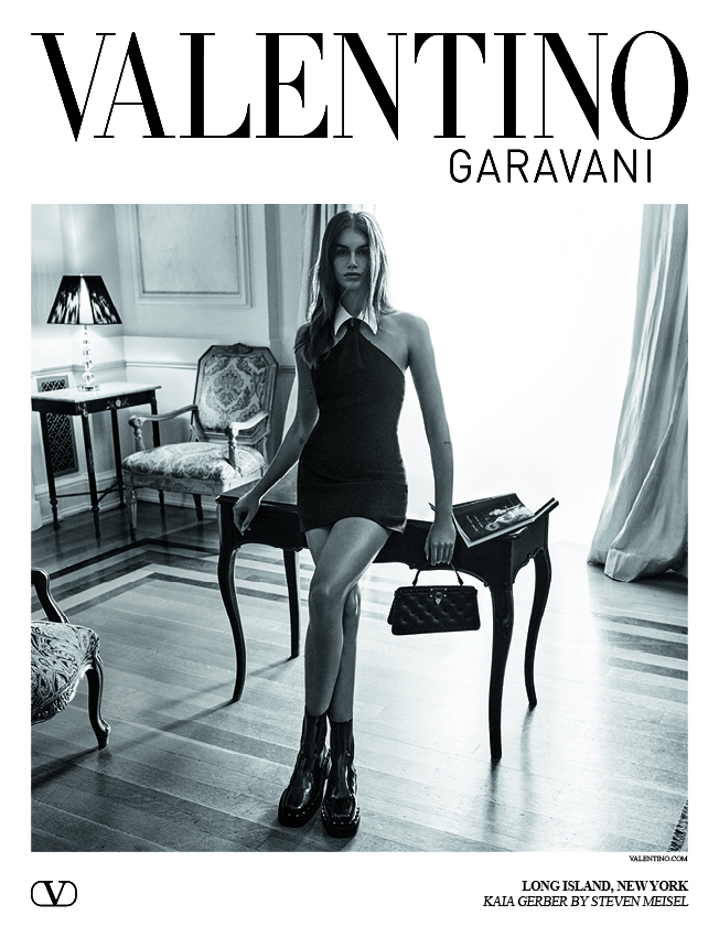 VALENTINO_BLACK-TIE_FW2324_SP_9