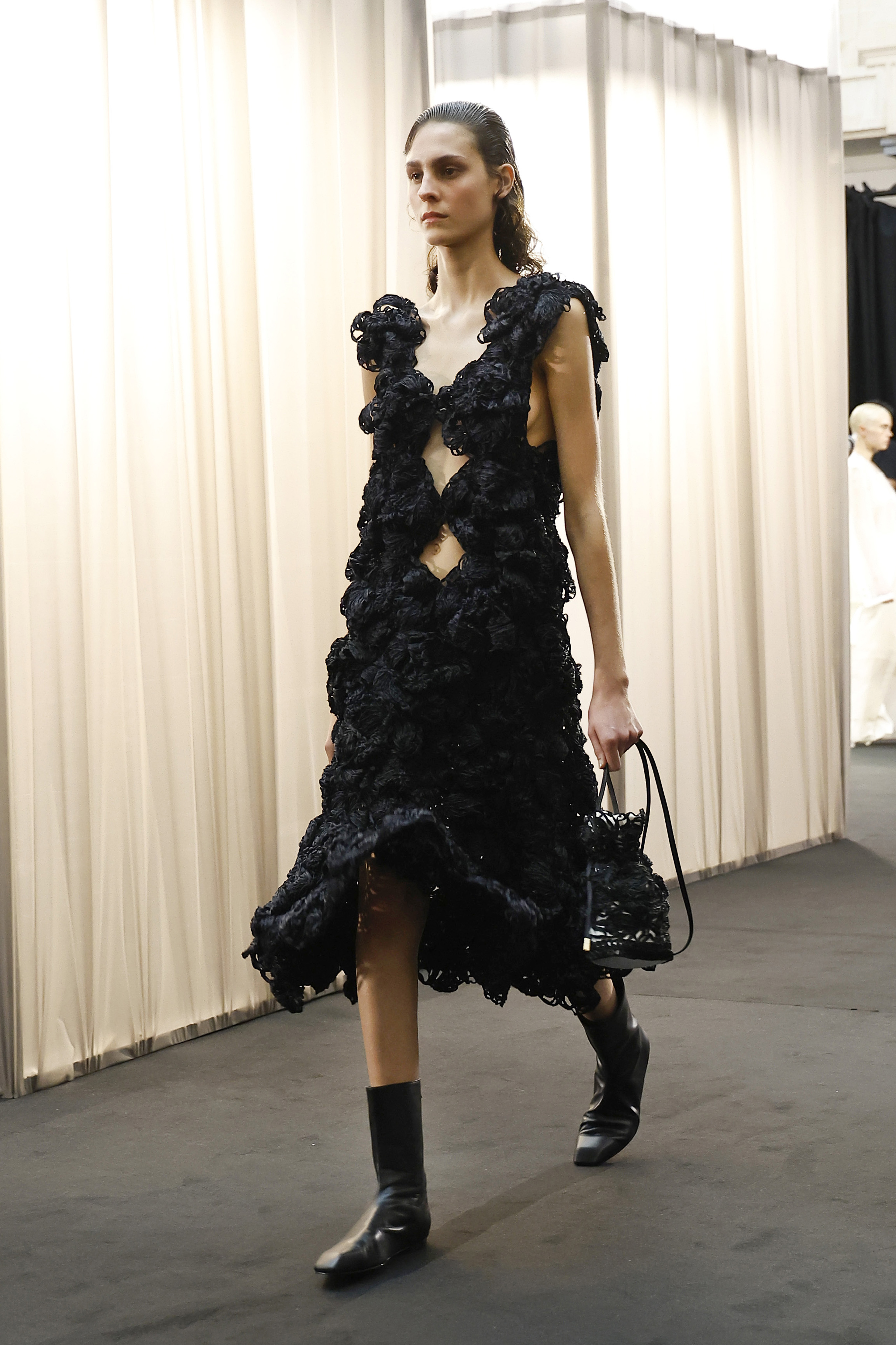 Eenk_ss24_rumway_look42-1600x2401