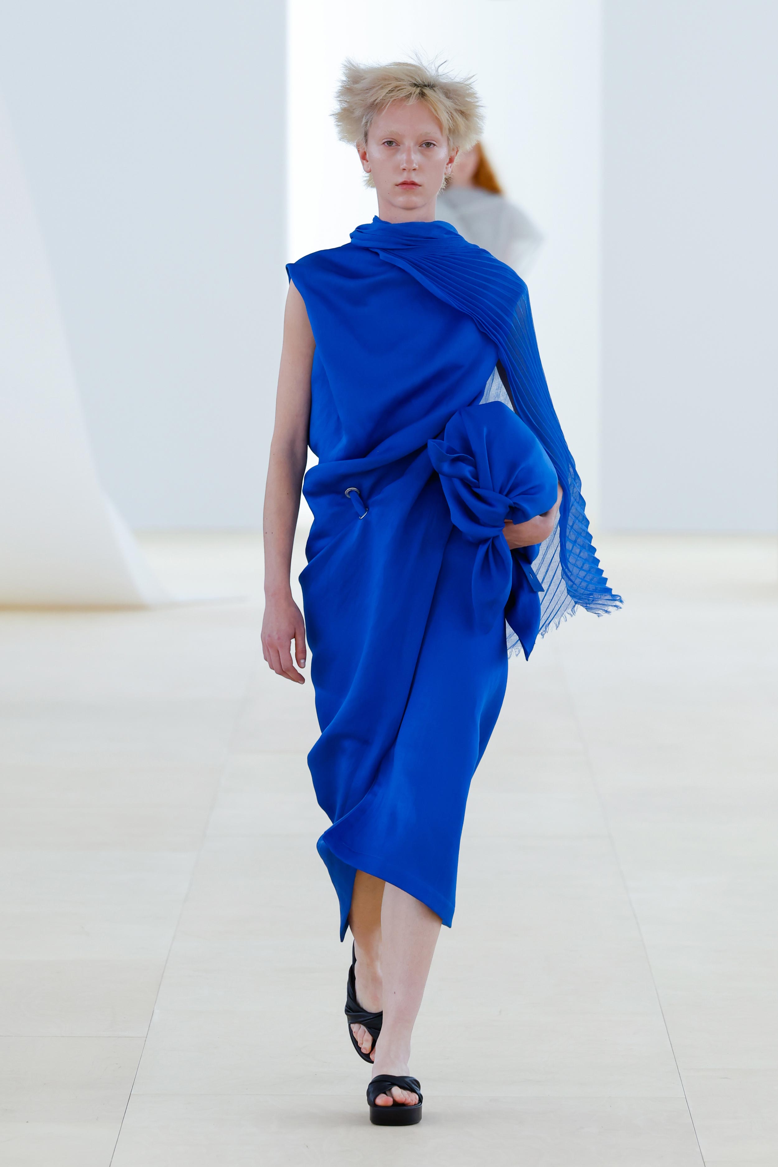 Issey Miyake Spring Summer 2024: A Ballet of Fluid Forms and