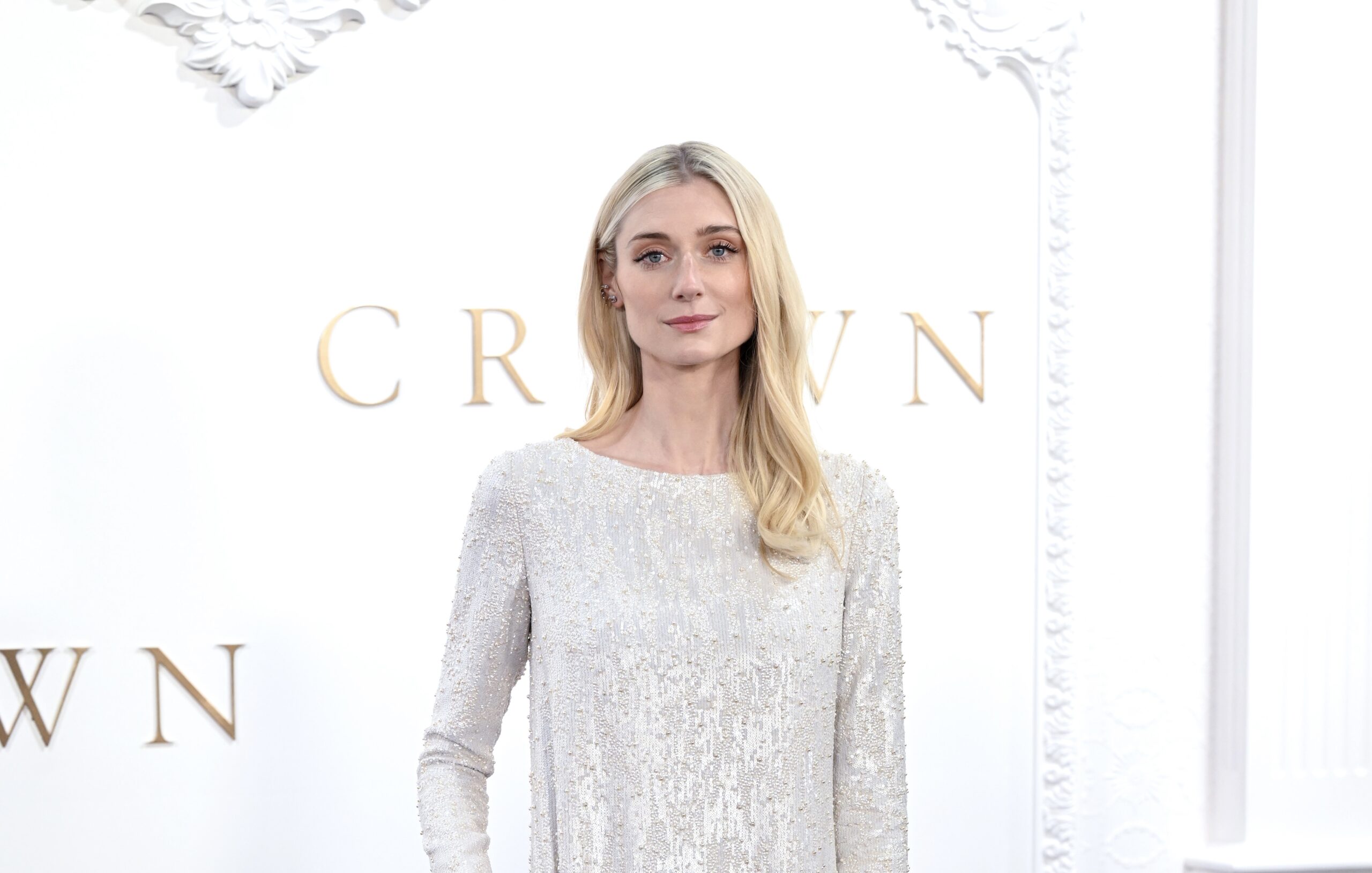 Elegance Unveiled: Elizabeth Debicki Dazzles in Dior at ‘The Crown’ Premiere