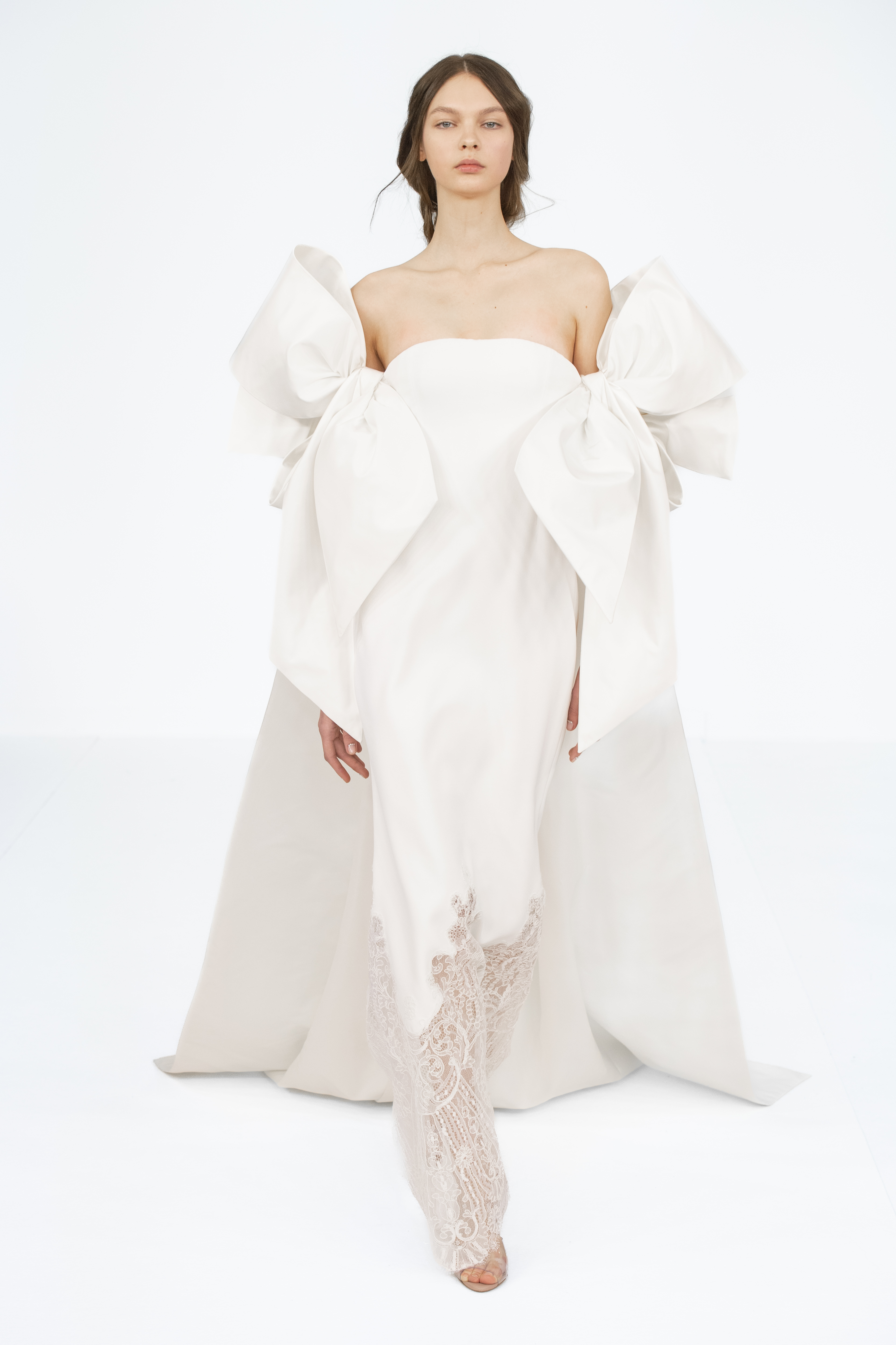 Alexis-Mabille-HCPE24-Look-38-1600x2400