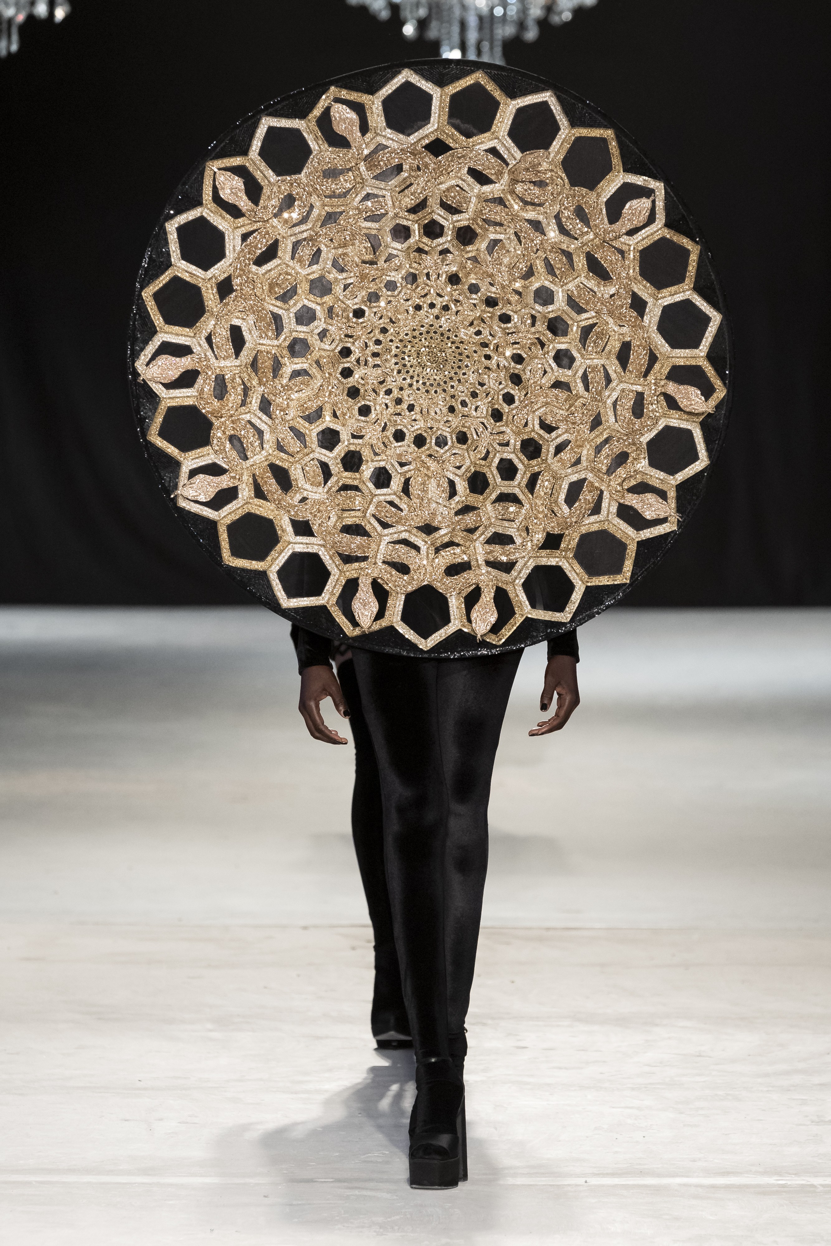 Rahul-Mishra-Couture-SS24-Paris-06-1600x2400