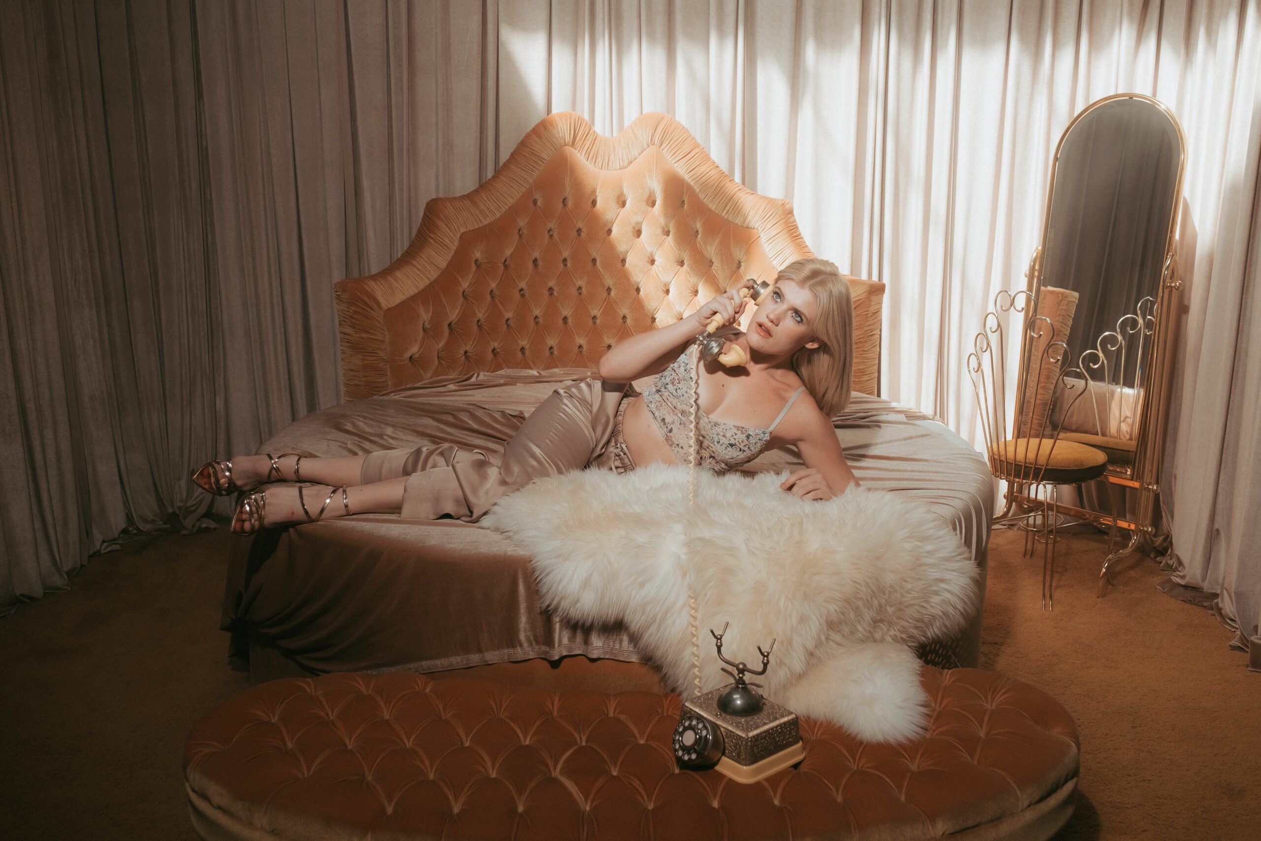 Dita Von Teese: Embracing Vintage Glamour in Modern Times