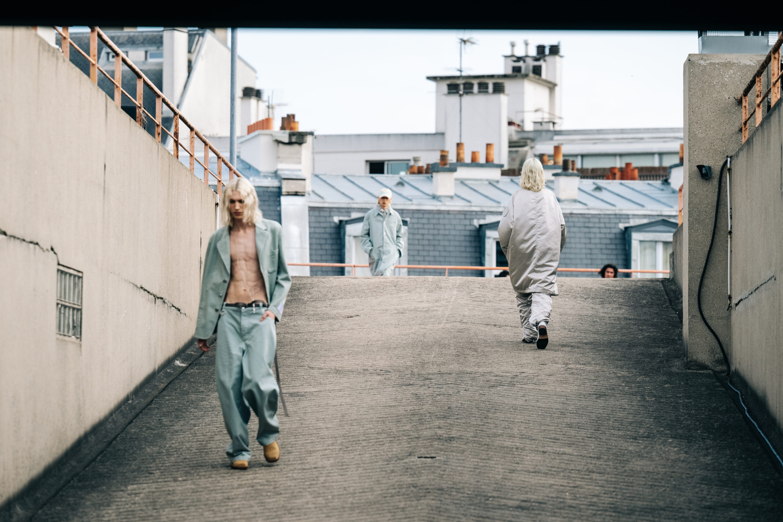 Parisian Rooftops Come To Life With Études’ CRÉPUSCULE Spring/Summer 2024 Collection