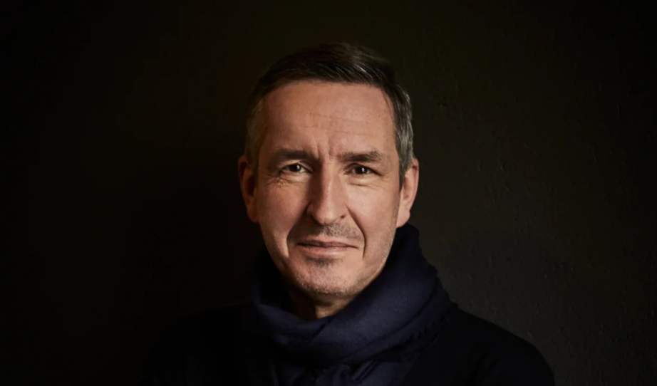 Dries Van Noten Bids Adieu – A Fashion Legend’s Farewell Sparks New Era